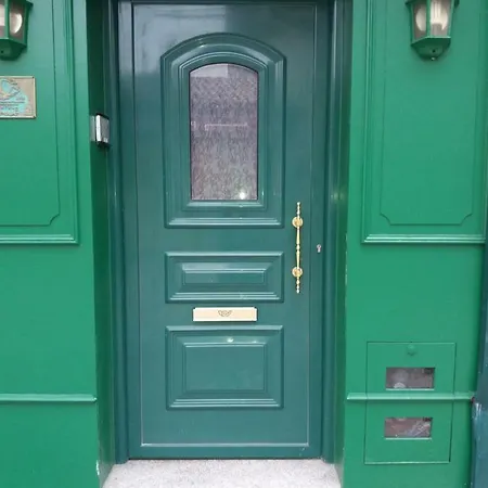 De Dos Plantas En Rua Plateria